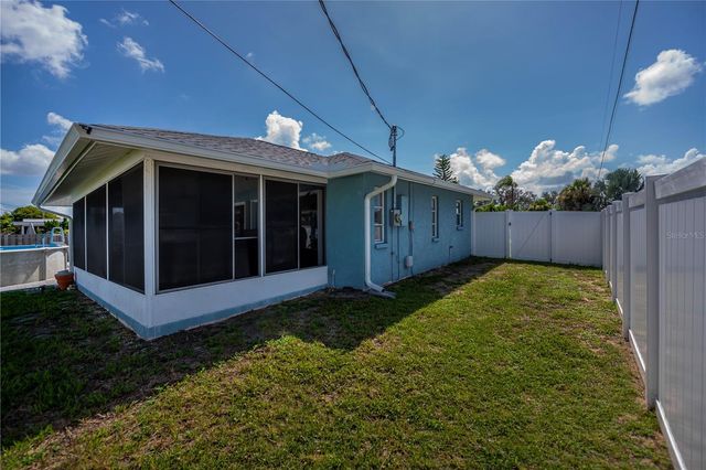 1510 NANTUCKET ROAD, Venice, FL 34293
