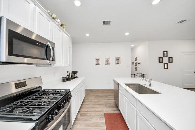 5418 Rabbit Creek Lane, Richmond, TX 77469