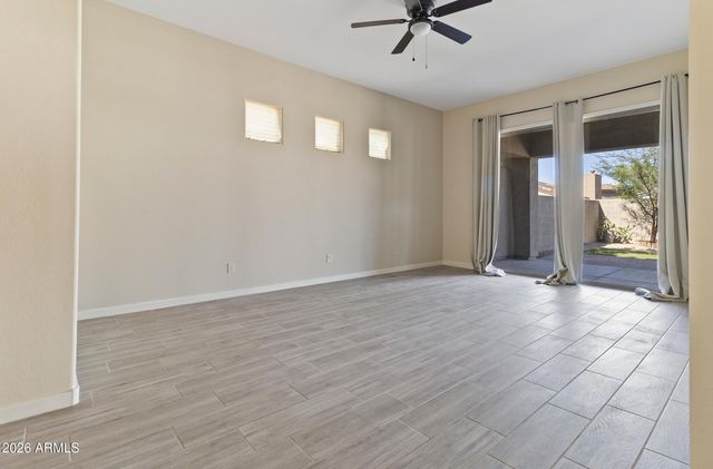 2224 E FAWN Drive, Phoenix, AZ 85042