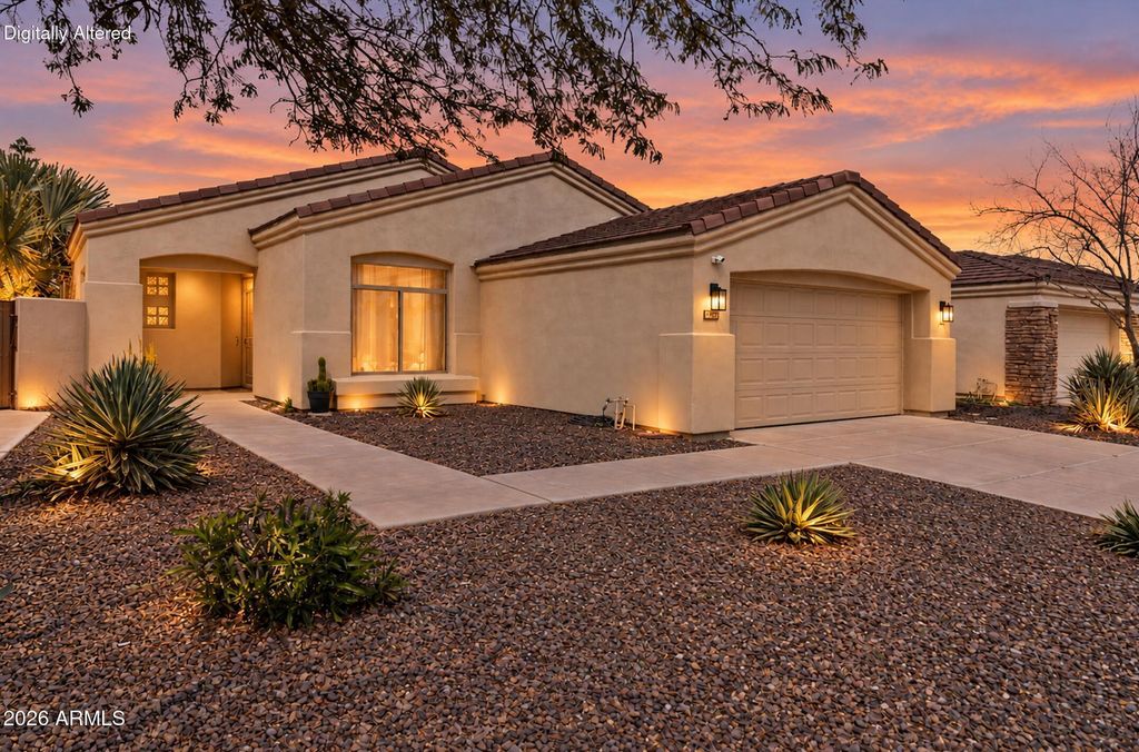 2224 E FAWN Drive, Phoenix, AZ 85042 — photo 3