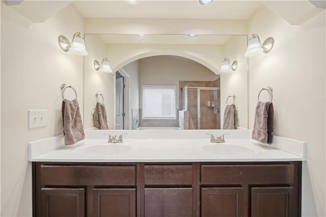 5050 Glencliff Drive, Sugar Hill, GA 30518