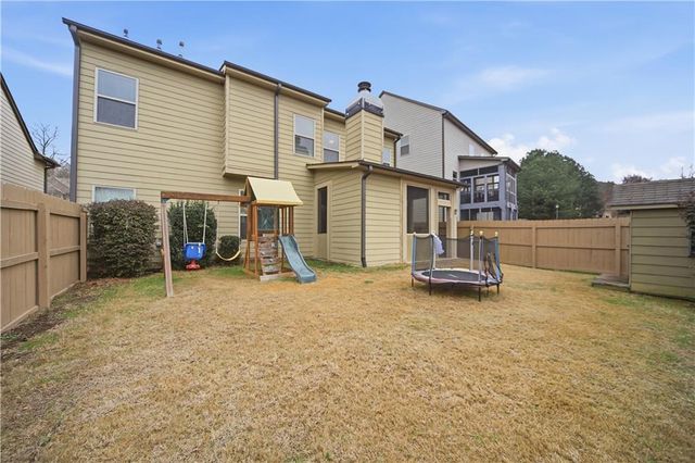 5050 Glencliff Drive, Sugar Hill, GA 30518