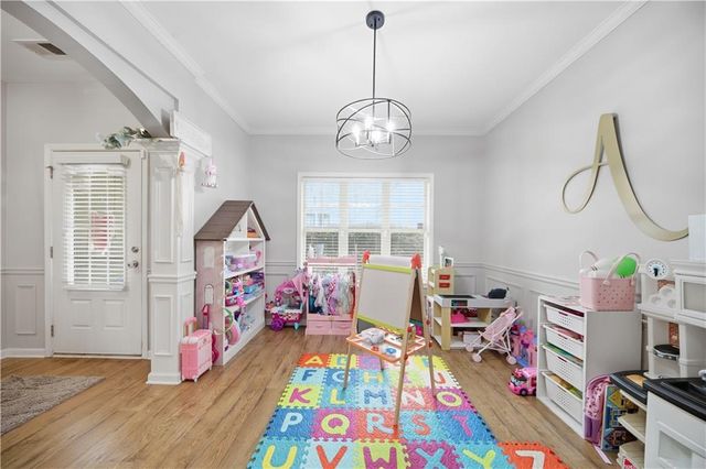 5050 Glencliff Drive, Sugar Hill, GA 30518