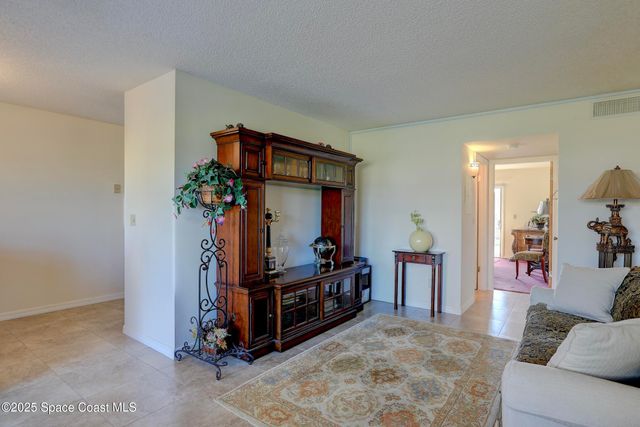 85 Crooked Tree Lane 103, Vero Beach, FL 32962