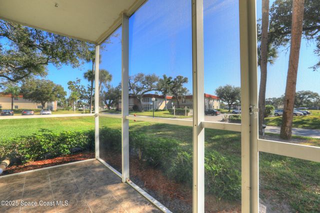 85 Crooked Tree Lane 103, Vero Beach, FL 32962