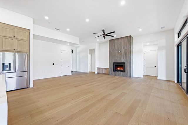 23796 Landon Evan Ln, Auburn, CA 95602