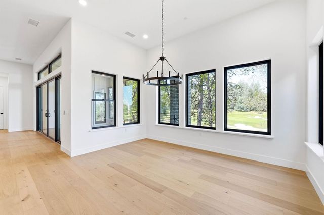 23796 Landon Evan Ln, Auburn, CA 95602