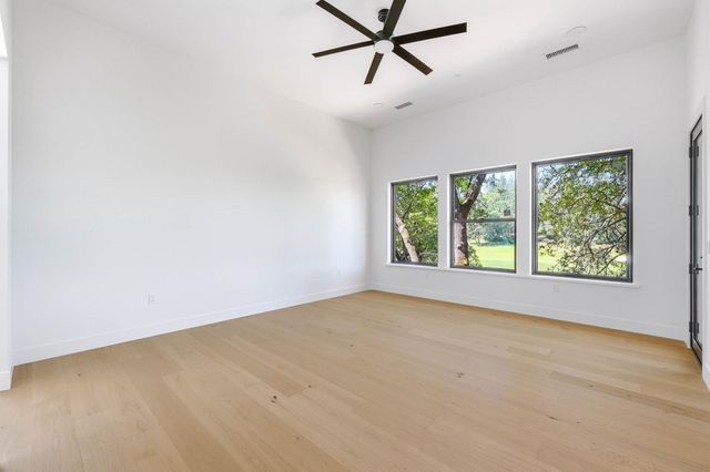 23796 Landon Evan Ln, Auburn, CA 95602