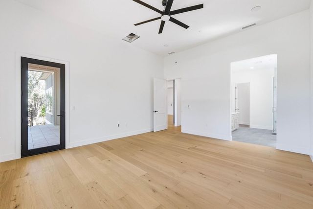 23796 Landon Evan Ln, Auburn, CA 95602