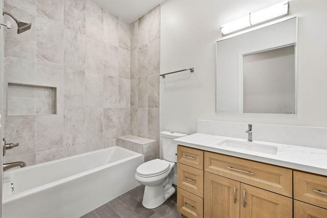 23796 Landon Evan Ln, Auburn, CA 95602