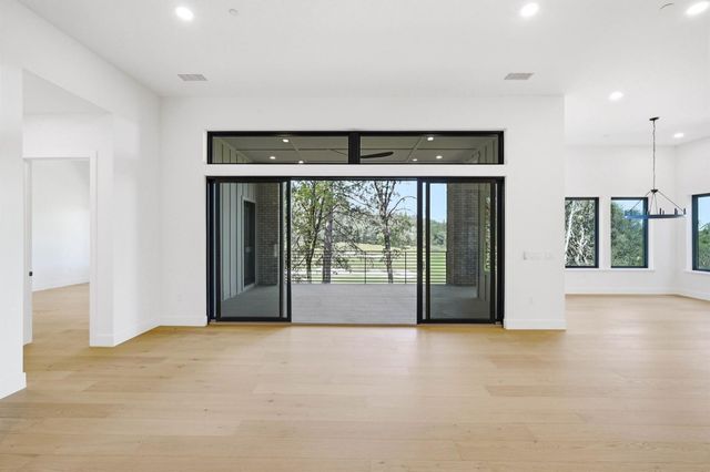 23796 Landon Evan Ln, Auburn, CA 95602