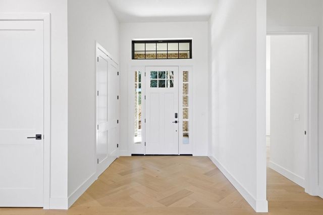 23796 Landon Evan Ln, Auburn, CA 95602