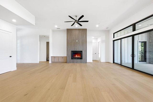 23796 Landon Evan Ln, Auburn, CA 95602