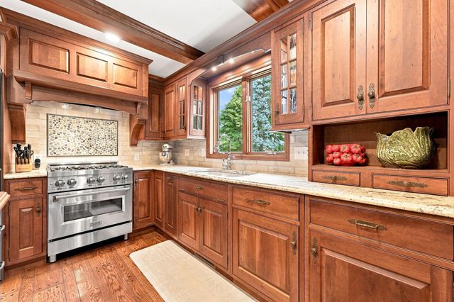 8493 133rd Street W, Apple Valley, MN 55124