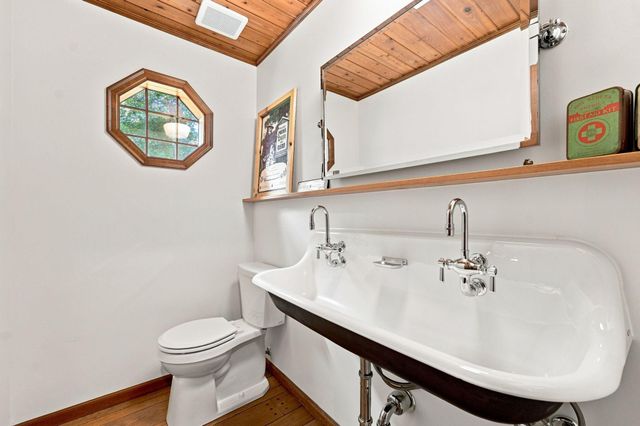 8493 133rd Street W, Apple Valley, MN 55124