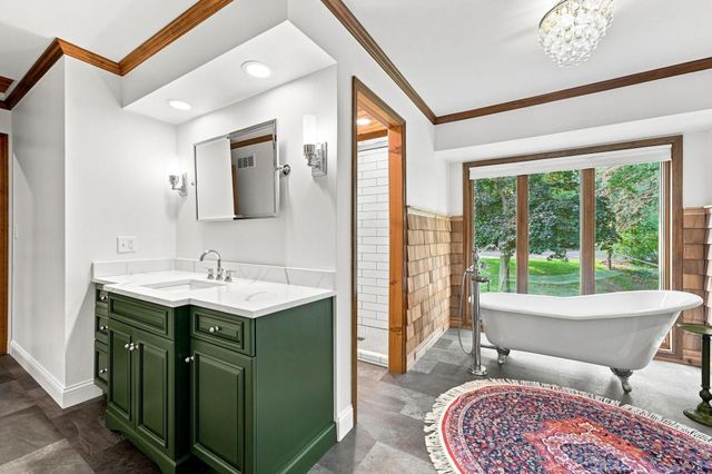 8493 133rd Street W, Apple Valley, MN 55124