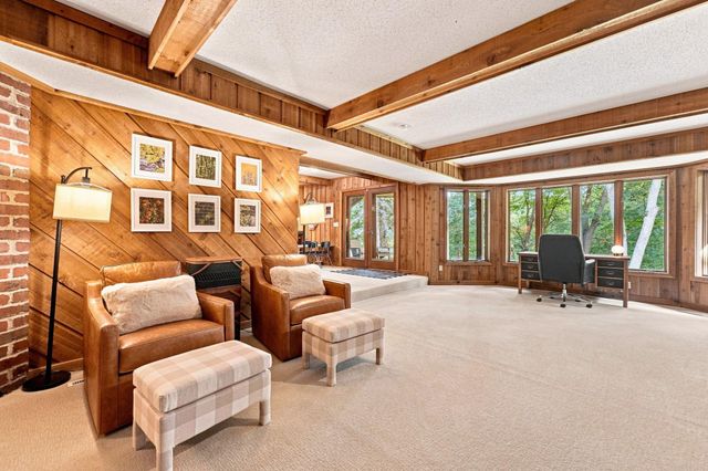 8493 133rd Street W, Apple Valley, MN 55124