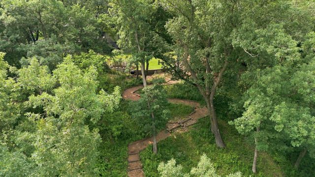 8493 133rd Street W, Apple Valley, MN 55124