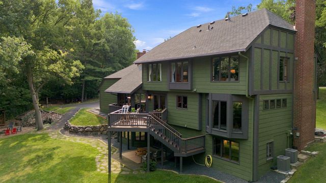 8493 133rd Street W, Apple Valley, MN 55124