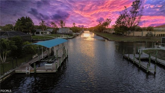 1906 SE 26th ST, Cape Coral, FL 33904