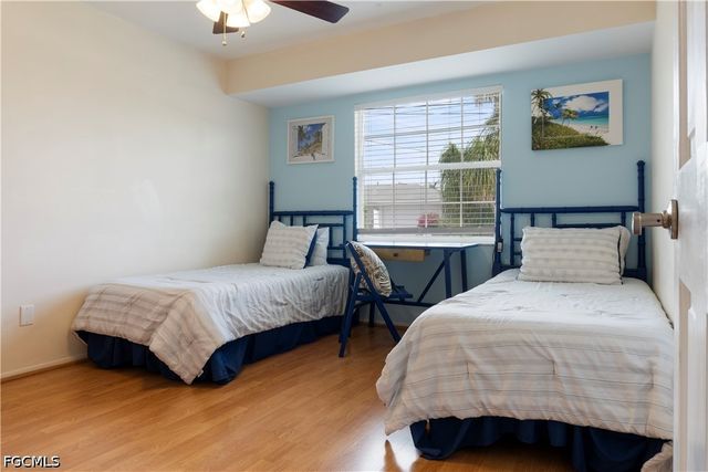 1906 SE 26th ST, Cape Coral, FL 33904