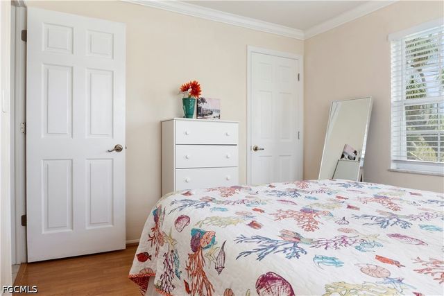 1906 SE 26th ST, Cape Coral, FL 33904