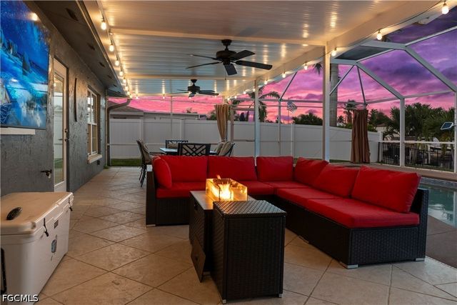 1906 SE 26th ST, Cape Coral, FL 33904