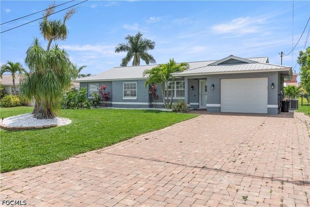 1906 SE 26th ST, Cape Coral, FL 33904