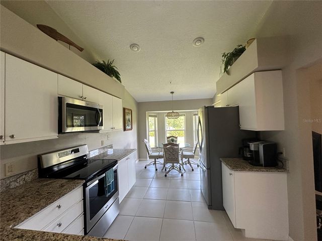 6713 STONE RIVER ROAD 202, Bradenton, FL 34203