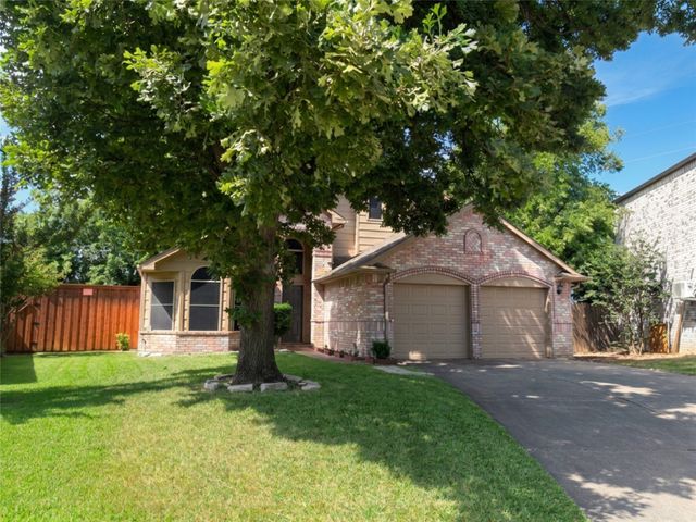1404 Daffodil Lane, Lewisville, TX 75077