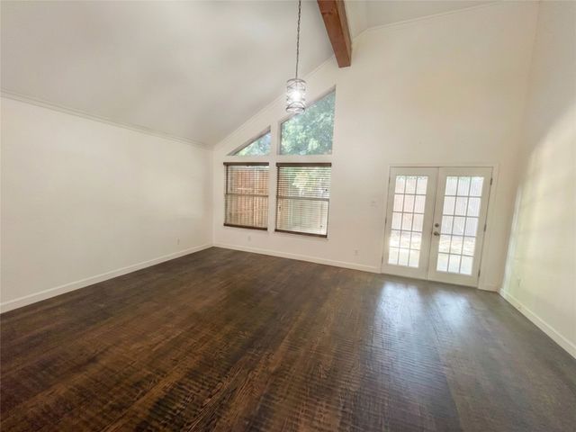 1404 Daffodil Lane, Lewisville, TX 75077