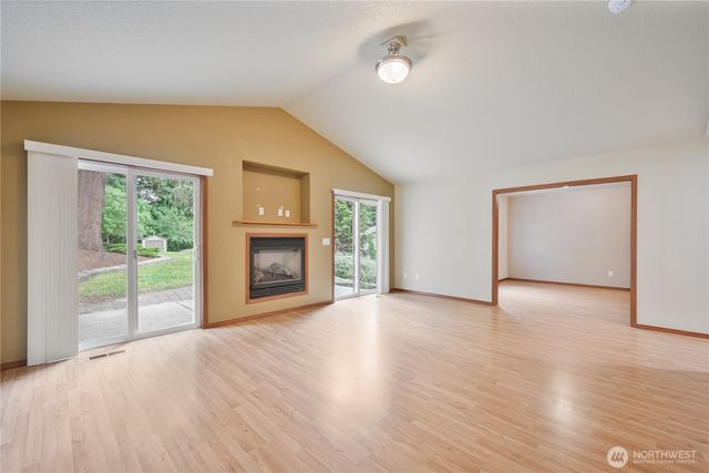 2336 W Castleman Street, Longview, WA 98632