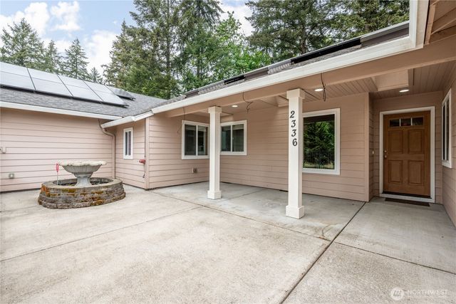 2336 W Castleman Street, Longview, WA 98632