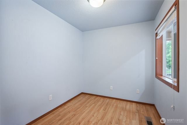 2336 W Castleman Street, Longview, WA 98632