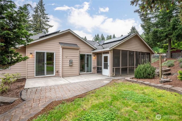 2336 W Castleman Street, Longview, WA 98632