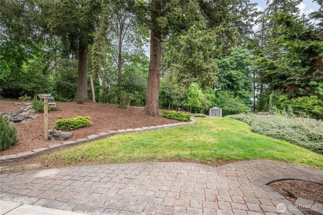 2336 W Castleman Street, Longview, WA 98632