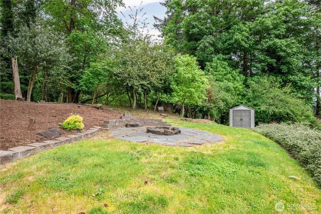 2336 W Castleman Street, Longview, WA 98632
