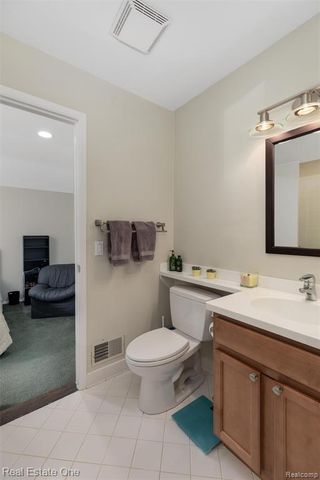 2903 Moon Lake Drive, West Bloomfield, MI 48323