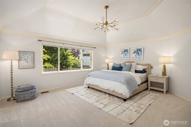 22525 SE 46th Place, Sammamish, WA 98075