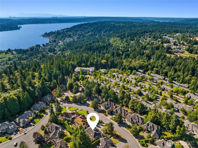22525 SE 46th Place, Sammamish, WA 98075