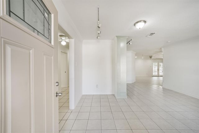 8711 Birdwood Road, Houston, TX 77074