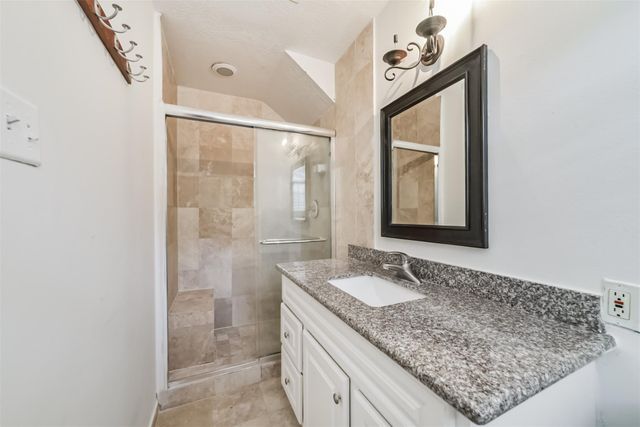 8711 Birdwood Road, Houston, TX 77074