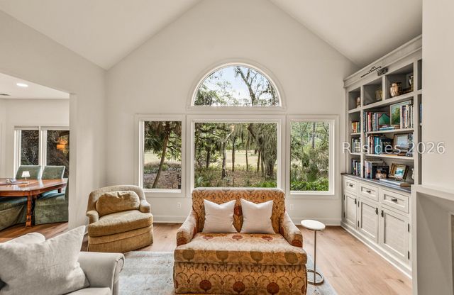 8 Chechessee Cir, Okatie, SC 29909