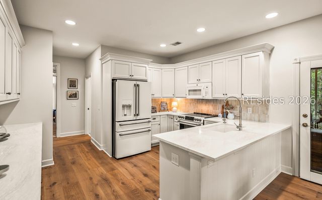 8 Chechessee Cir, Okatie, SC 29909