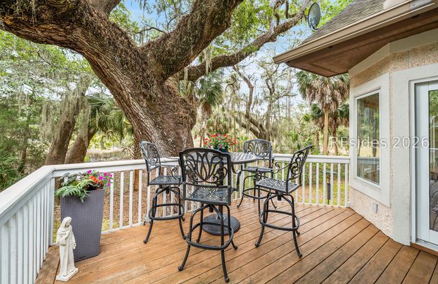 8 Chechessee Cir, Okatie, SC 29909