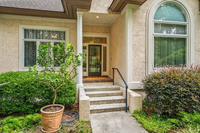 8 Chechessee Cir, Okatie, SC 29909