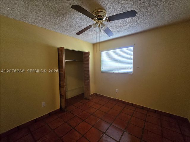 11631 SW 182nd Ter 0, Miami, FL 33157
