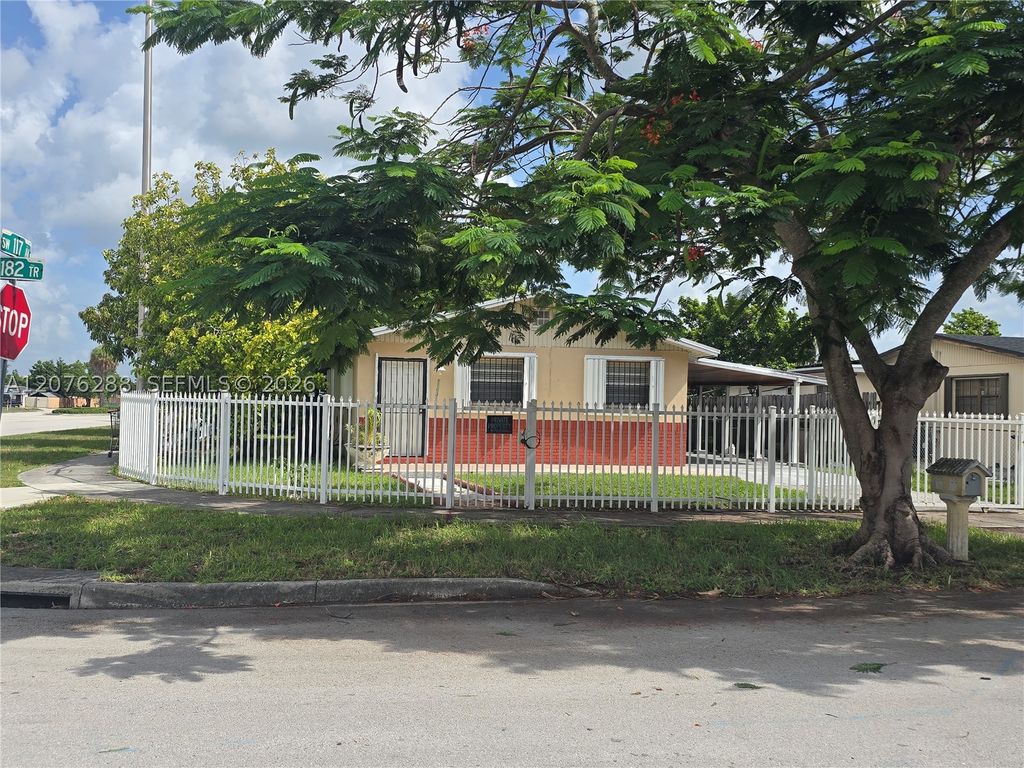 11631 SW 182nd Ter 0, Miami, FL 33157