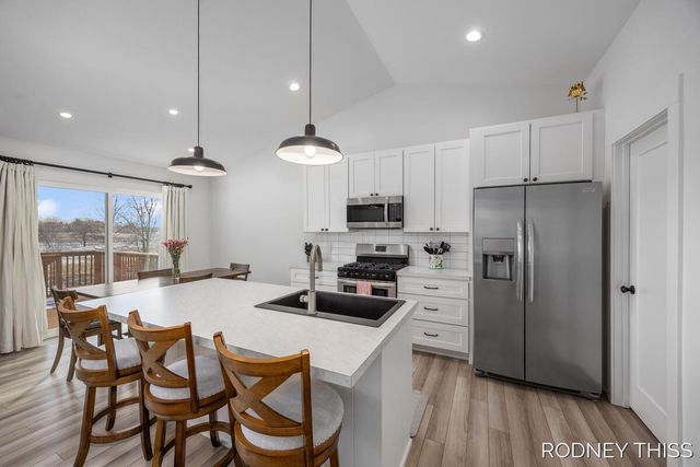 5436 Camfield Drive, Allendale, MI 49401