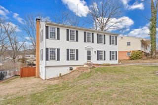 5112 Pin Oak DR, Roanoke, VA 24019